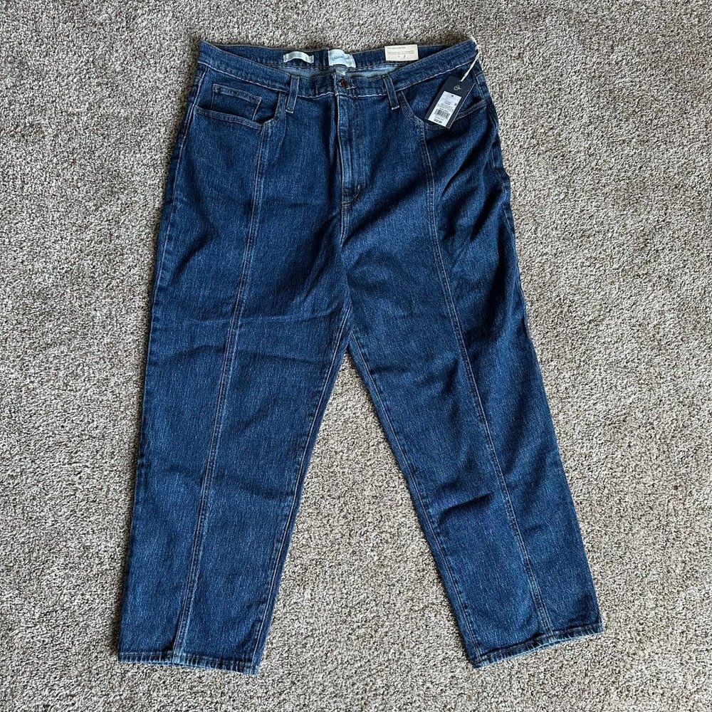 Universal Thread High Rise Vintage Stretch Straight jeans size 18